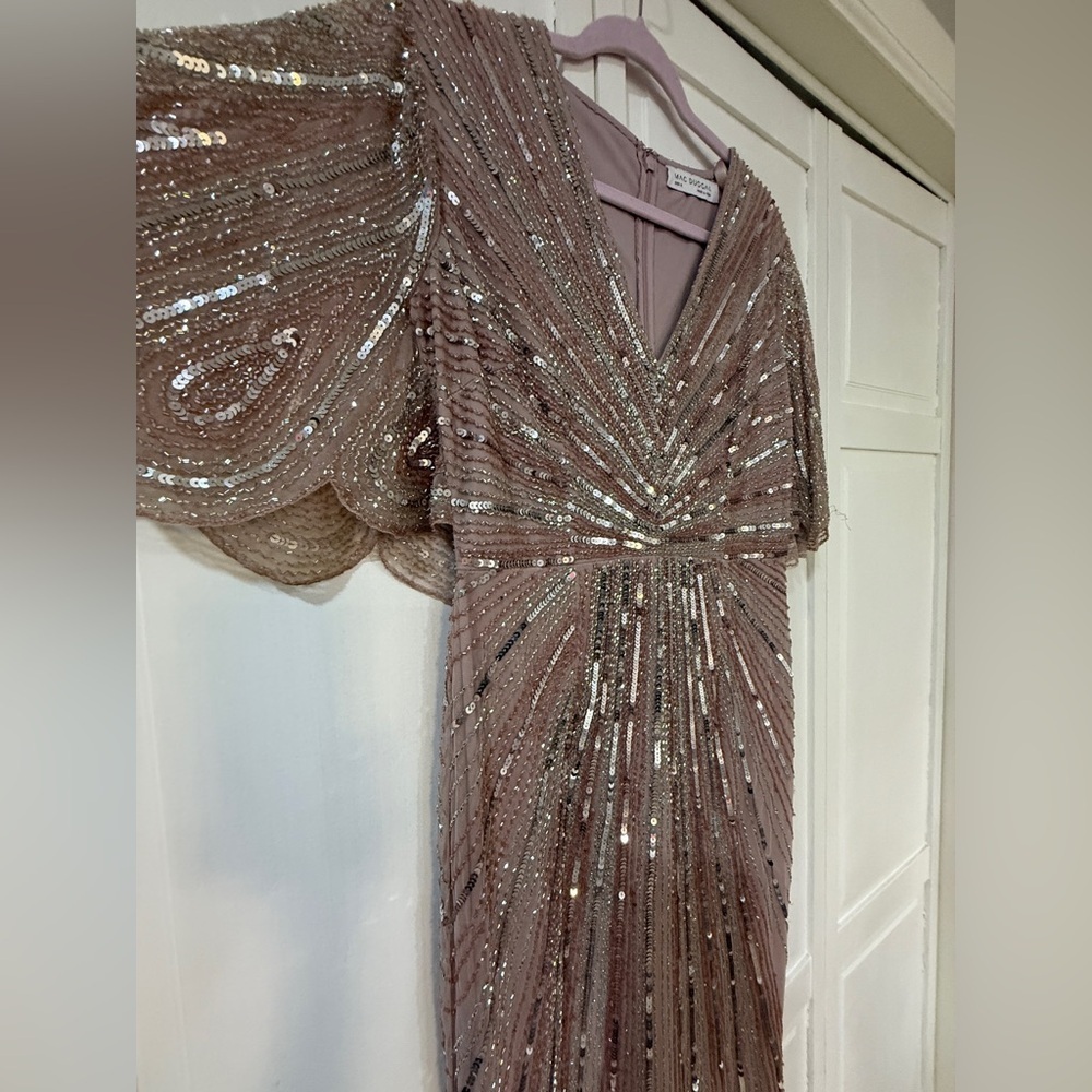 NWT |Mac Duggal 93583 Pink Vintage Rose Sequined V Neck Cape Sleeve Gown Size 8 - Picture 9 of 17